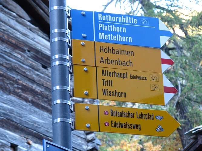 Near the Rothornhütte